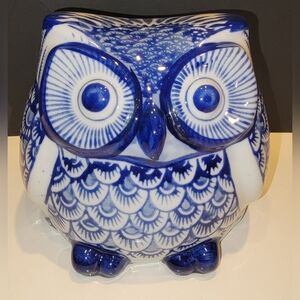 Blue and White Ceramic Owl 5" Figurine New